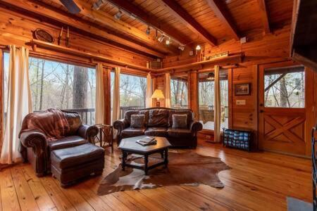 Holiday home Family Fun-relax-mtn View-game Rm-hottub Blue Ridge