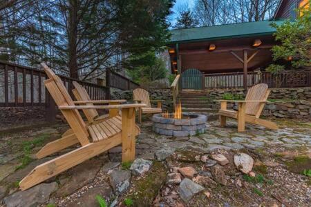 Family Fun-relax-mtn View-game Rm-hottub Holiday home Blue Ridge